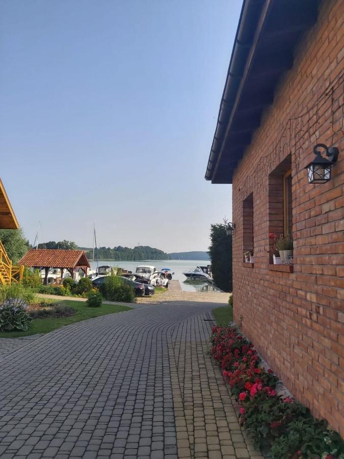Sloneczny Port Bed & Breakfast Mikołajki Exterior foto
