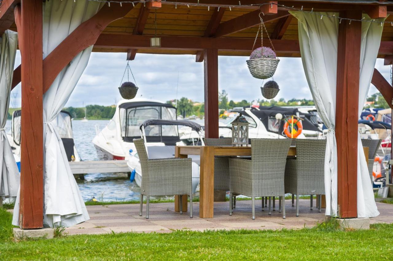 Sloneczny Port Bed & Breakfast Mikołajki Exterior foto